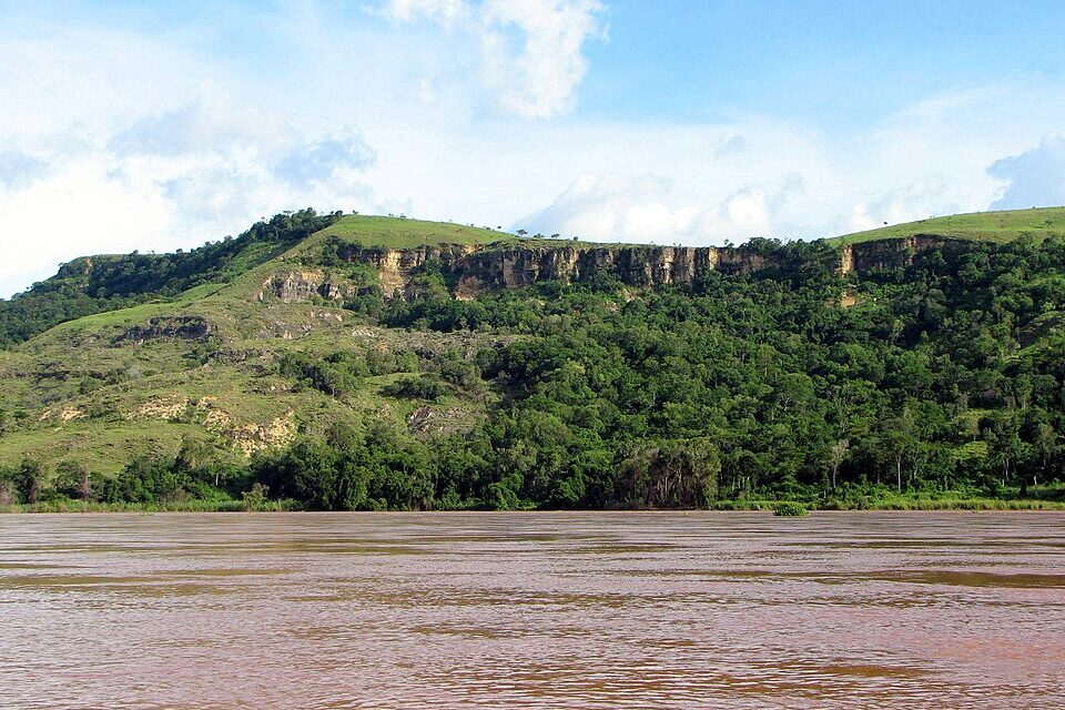 La Tsiribihina est-elle navigable toute l’année ?