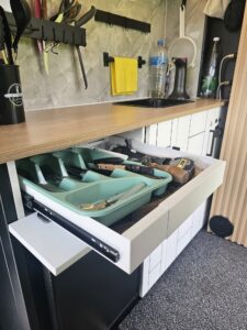 matériel de camping pour van