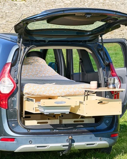 transformer sa voiture en camping-car